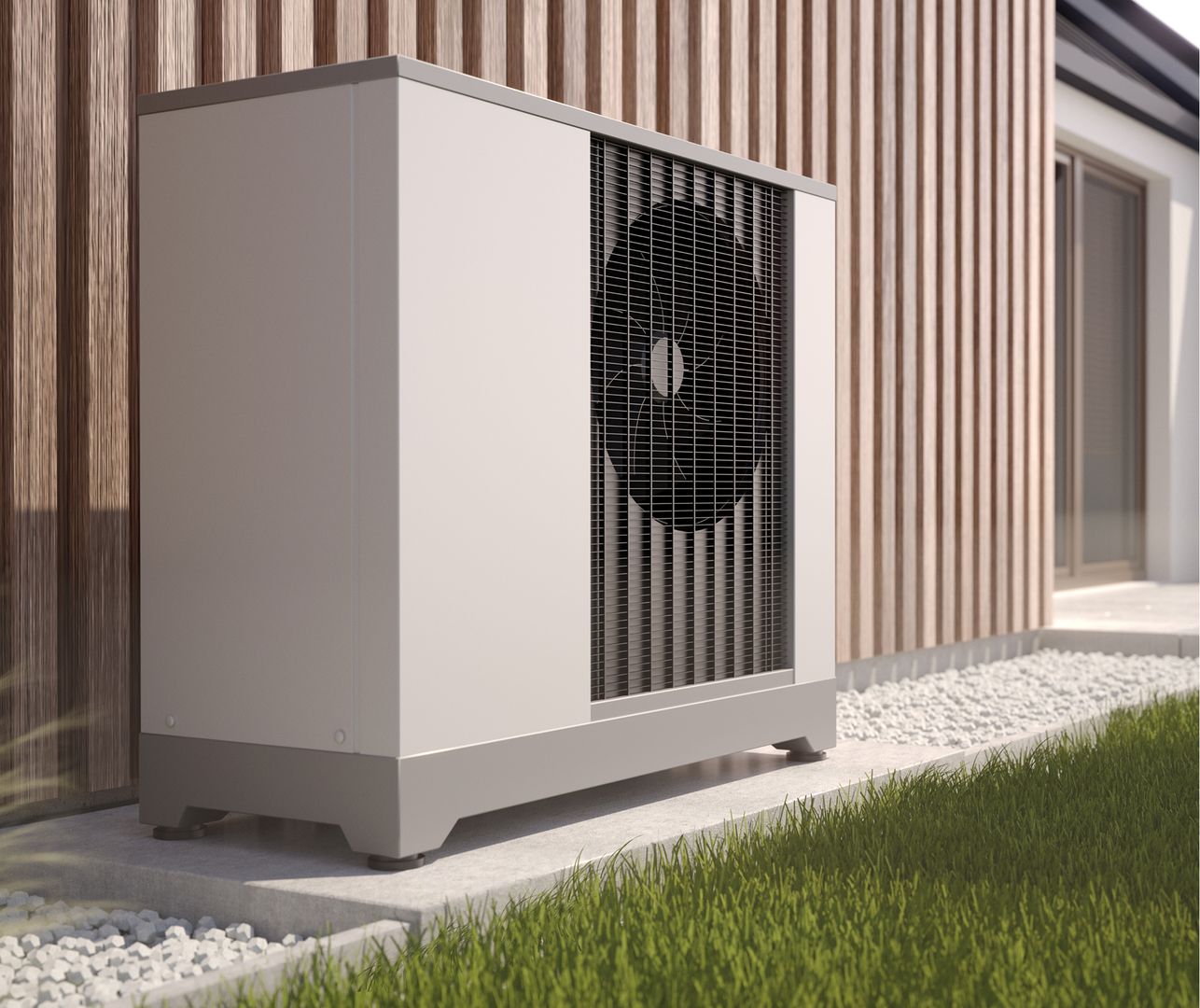Eine Wärmepumpe steht außerhalb eines Hauses